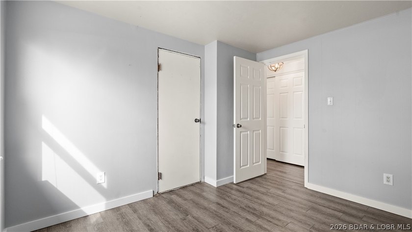 Welcome to this spacious 5-bedroom, 2-bath home in the Malibu - photo 26