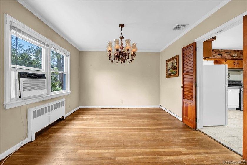 JUST REDUCED $130,000! Oversized Corner Property in a Prime - photo 5