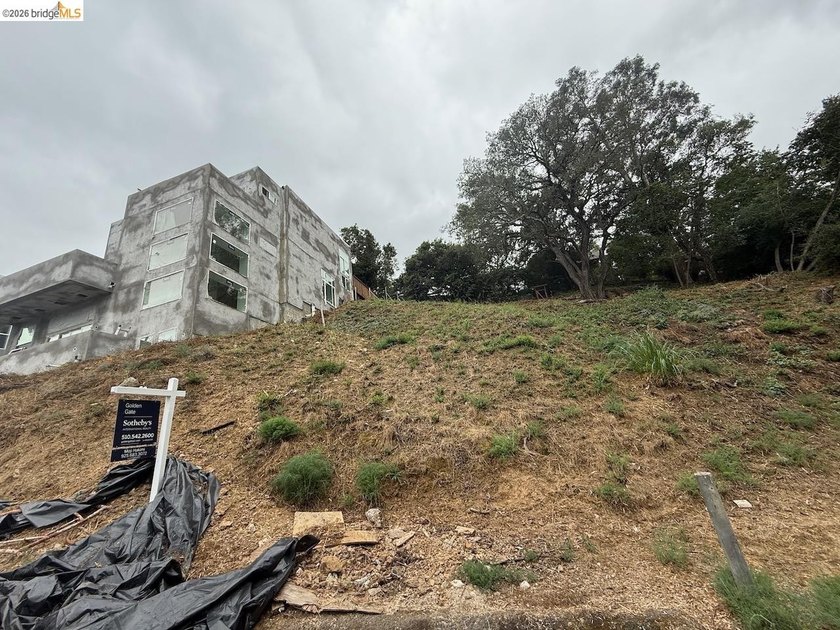 Discover the exceptional potential of 0 Sheridan Road, located - photo 2