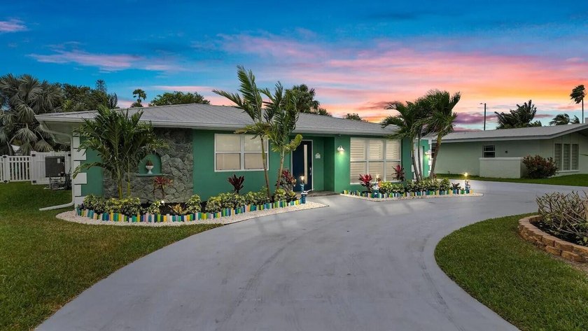 Unique beach home on Hutchinson Island, step inside and you will - photo 36
