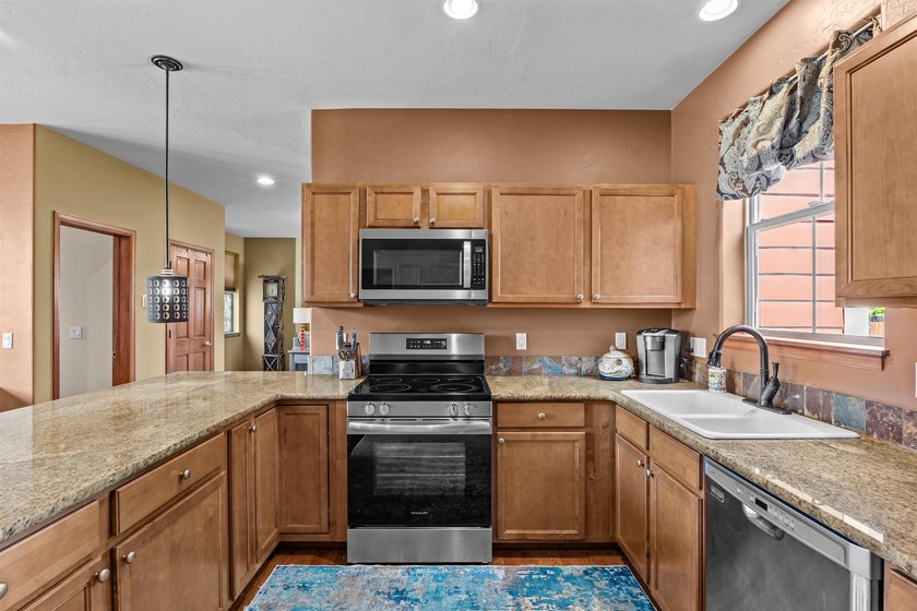 Welcome to your dream home in the highly sought-after Stoney - photo 17