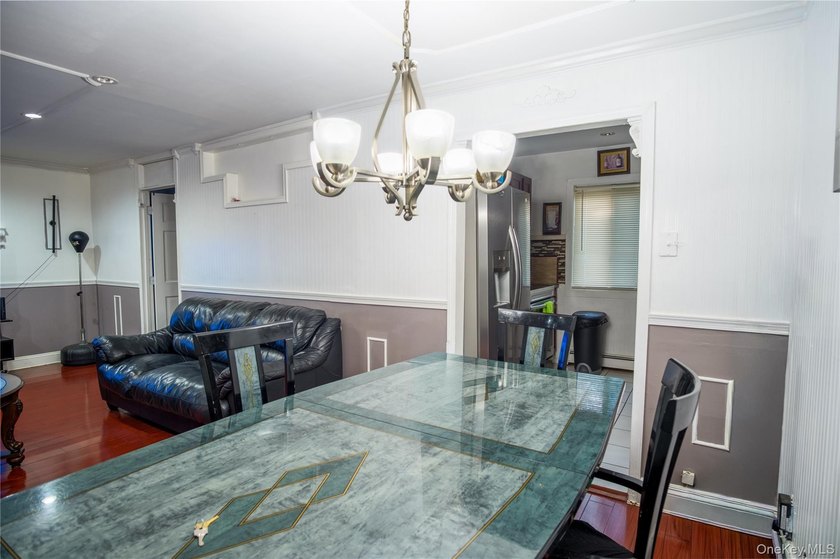 Welcome to this well-maintained unit that offers a comfortable - photo 18