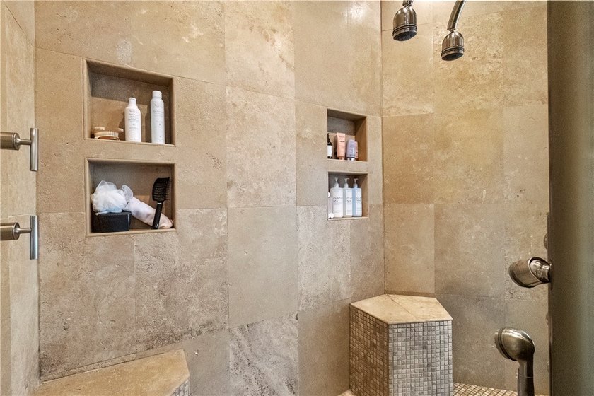 Welcome to Bubbling Springs, a one-of-a-kind private estate just - photo 22
