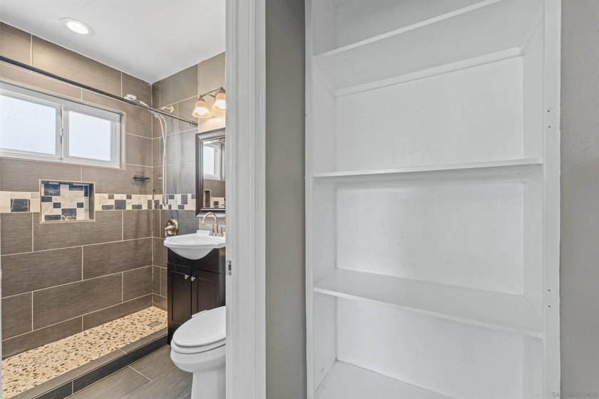 Three separate, fully permitted units sit on a single oversized - photo 22