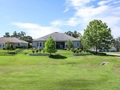 Move-in-ready, airy and spacious 3,413-sq-ft home just two - photo 12