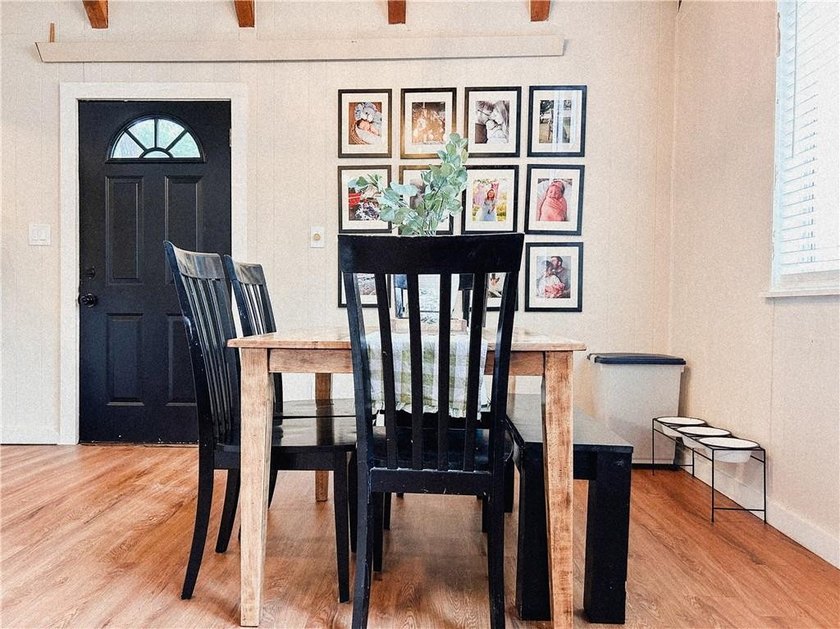 Welcome home to this cute and cozy 2-bedroom, 1-bath property - photo 5