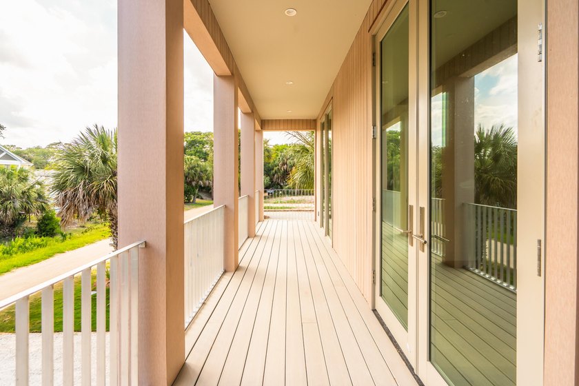 Set just blocks from the beach on one of Edisto Beach's quietest - photo 36