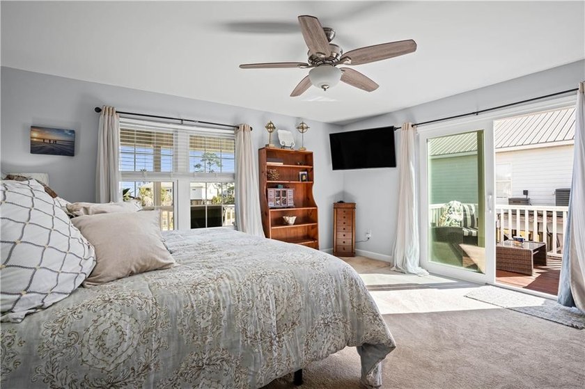 Welcome to your personal paradise near Little Lagoon with deeded - photo 16