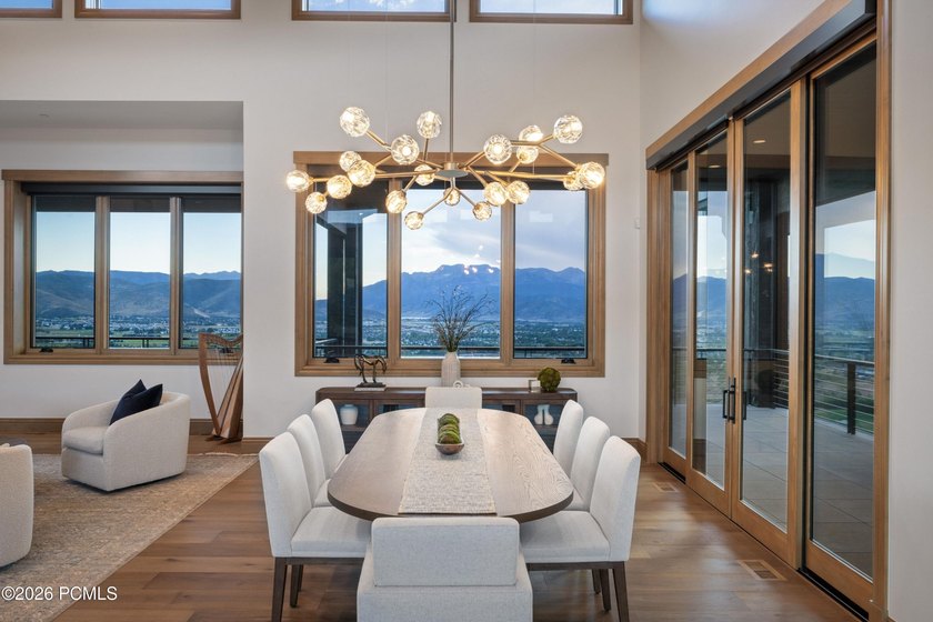 Introducing the most significant private estate ever offered in - photo 12