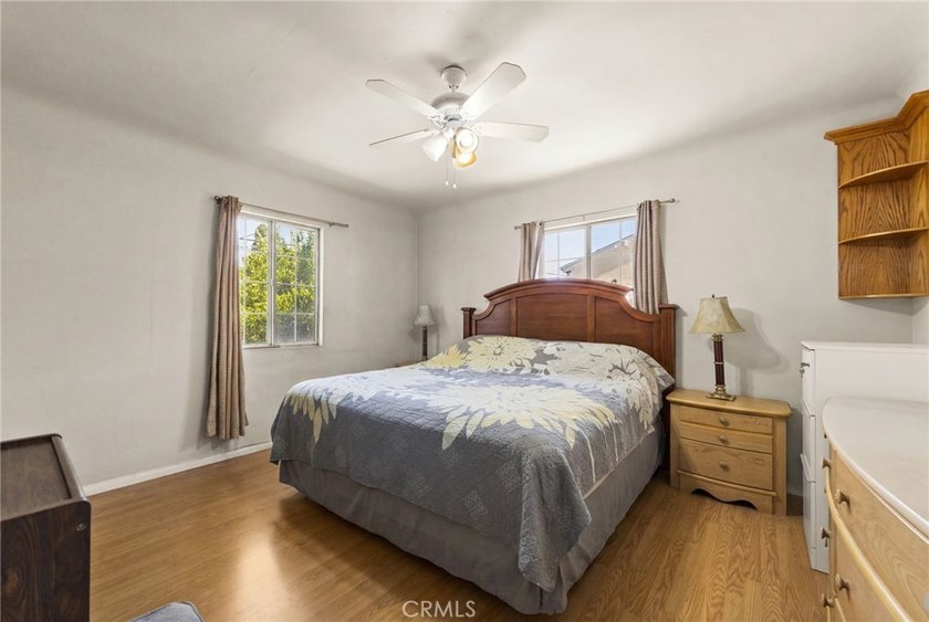 This charming 2-bedroom, 1-bathroom home offers an excellent - photo 15