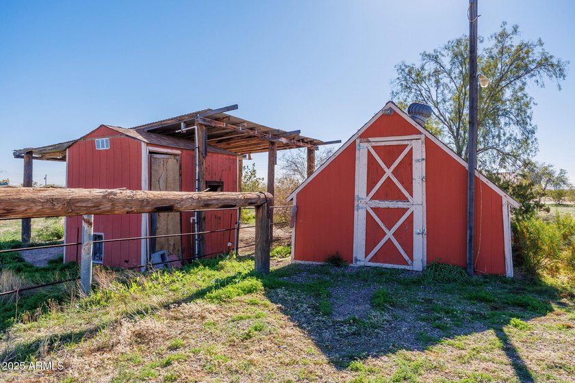 Exciting Opportunity on 2.2 Usable Acres!. Bring your vision - photo 28
