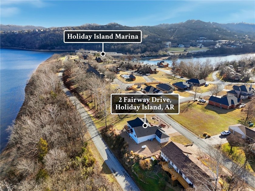 Elegant, updated 1,976 sq ft home offering sweeping views of - photo 3