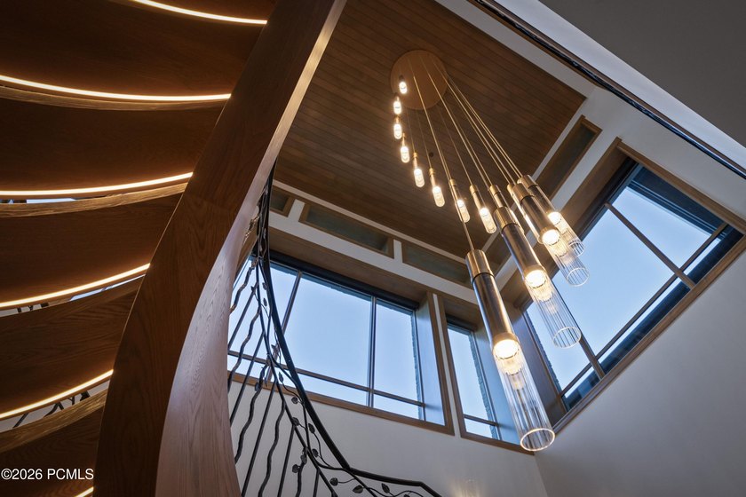 Introducing the most significant private estate ever offered in - photo 37