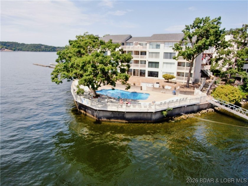 This amazing condo in highly sought after Bay Point Condos - photo 38
