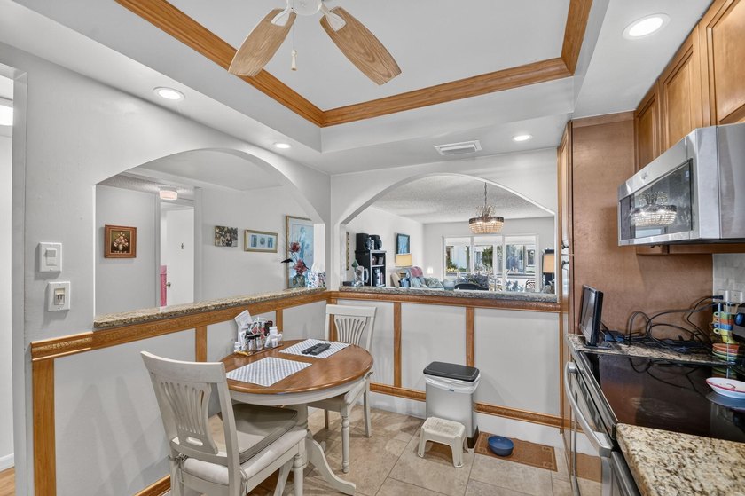 Welcome home to this beautifully maintained first-floor condo - photo 20