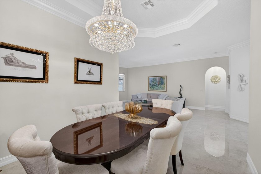A true resort home on a large, premium pie shaped lot, with high - photo 13