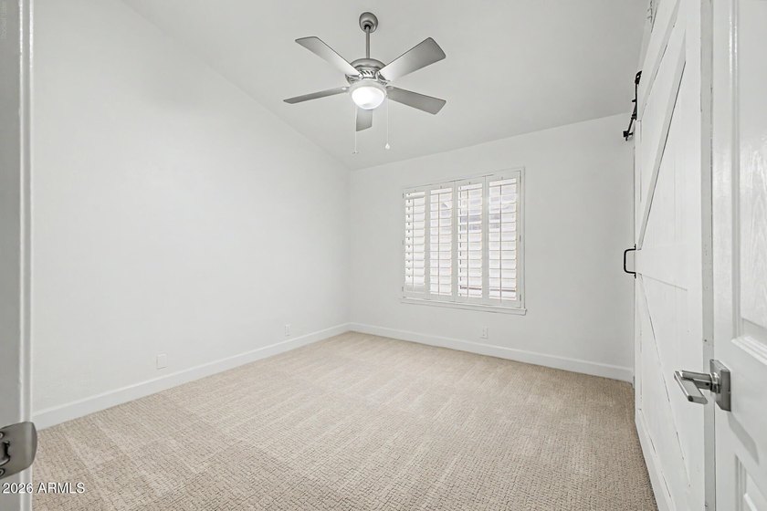 Spacious Cave Creek home offering 6 bedrooms, 3 bathrooms, and - photo 25