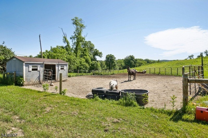 Welcome to one of Western New Jersey's most exceptional land - photo 6