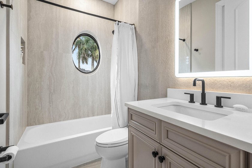 Welcome to this stunning fully renovated home with - photo 22