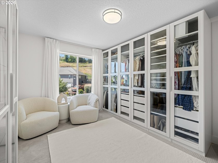 Experience sweeping Mount Hood and Washougal River views from - photo 28