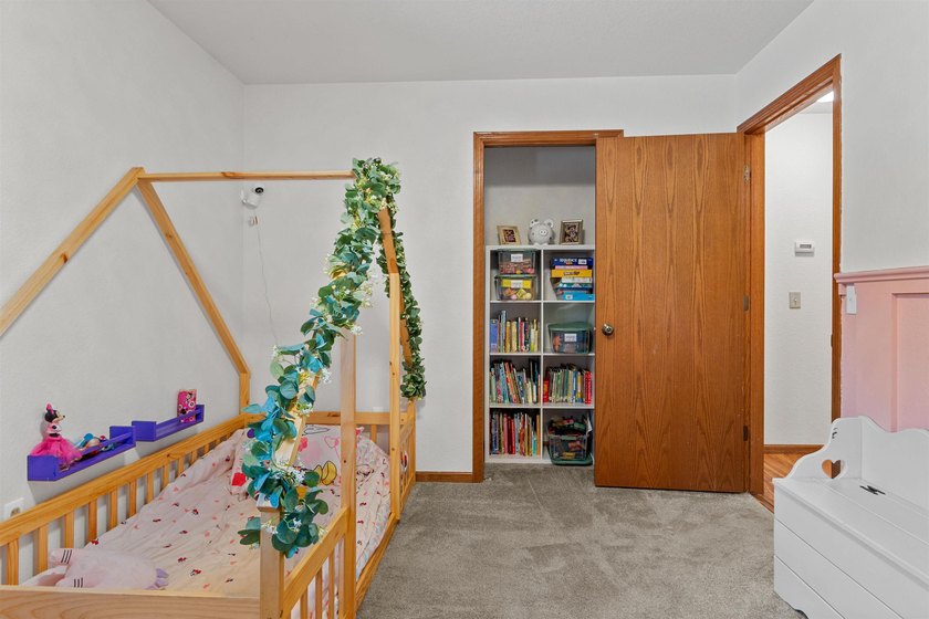Whether you're searching for a year-round home or the perfect - photo 36