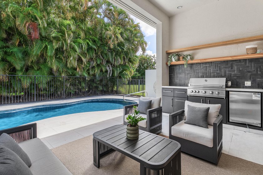 Welcome to this stunning fully renovated home with - photo 36