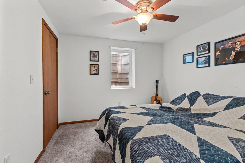 Whether you're searching for a year-round home or the perfect - photo 44