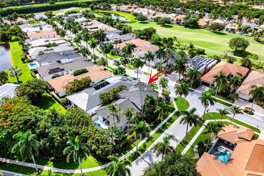 Welcome to this stunning fully renovated home with - photo 49