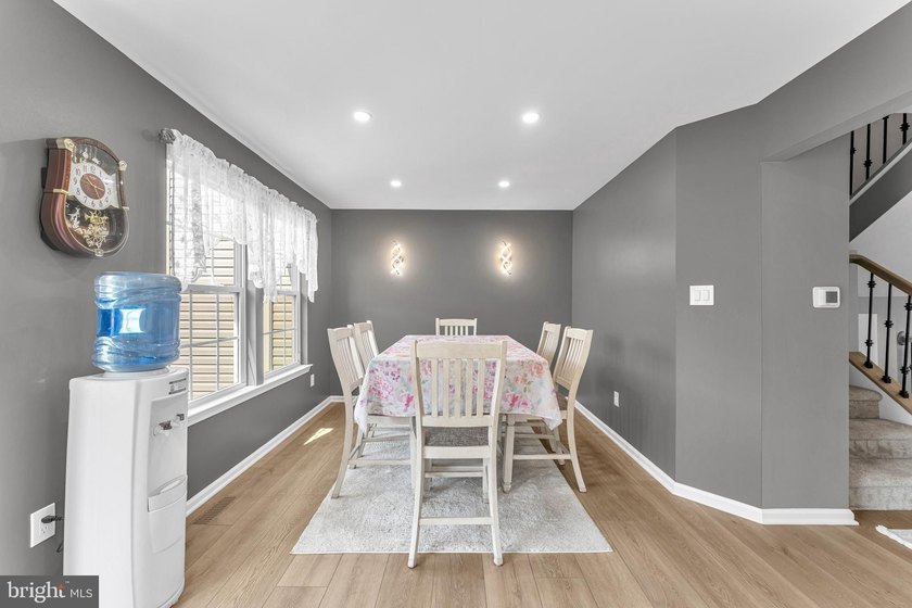 Welcome to this beautifully maintained end-unit townhome in the - photo 11