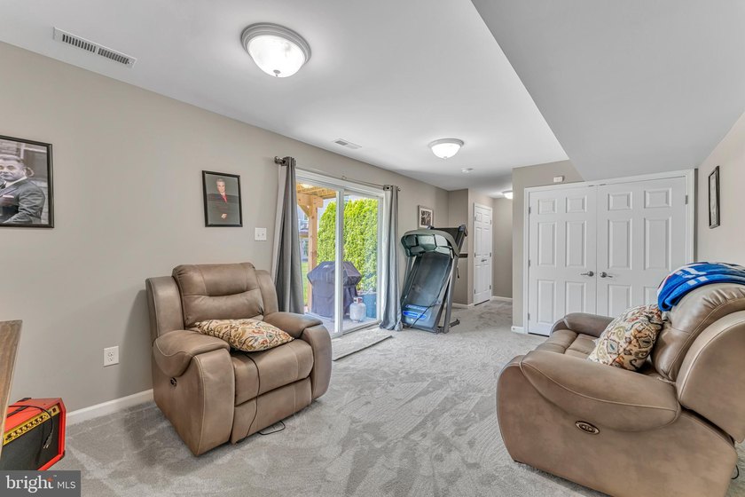 Welcome to this beautifully maintained end-unit townhome in the - photo 29