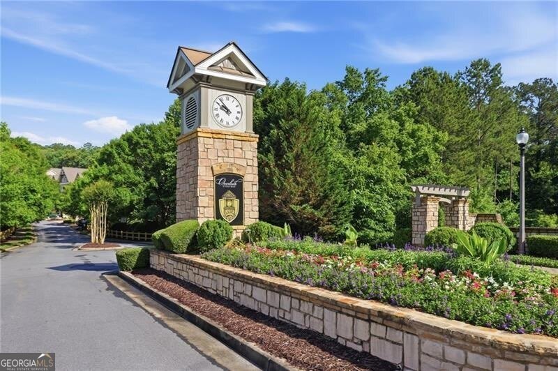 Welcome to this beautifully designed luxury townhome located in - photo 32