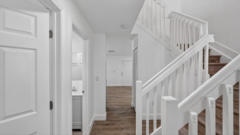 Completely renovated newer construction home featuring 4 - photo 7