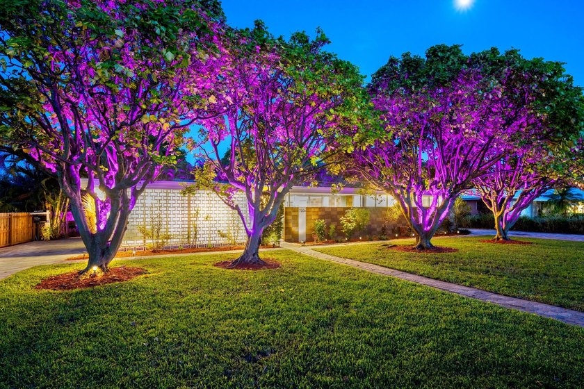 Income Producing Property. This stunning 6-bedroom, 3-bathroom - photo 7
