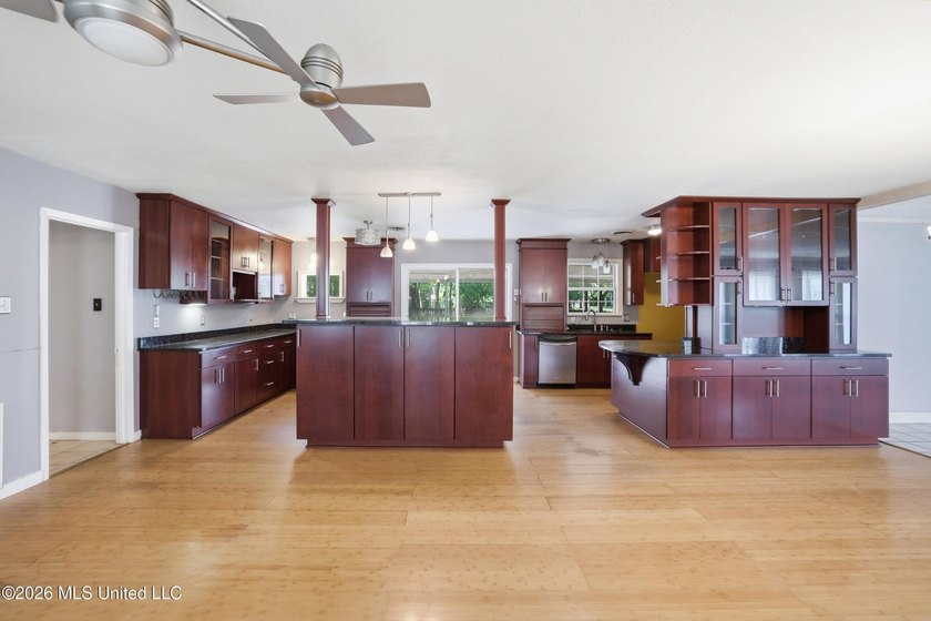 This cozy 3-bedroom, 2-bath home is full of potential! Being - photo 7