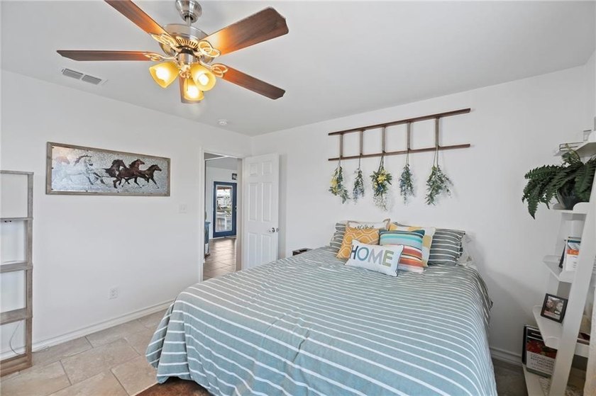 Waterfront living just got an upgrade. Welcome to 106 Dove Drive - photo 22