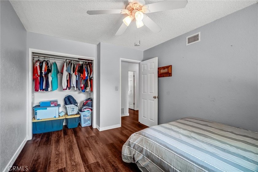Imagine coming home to a property that offers the perfect blend - photo 13