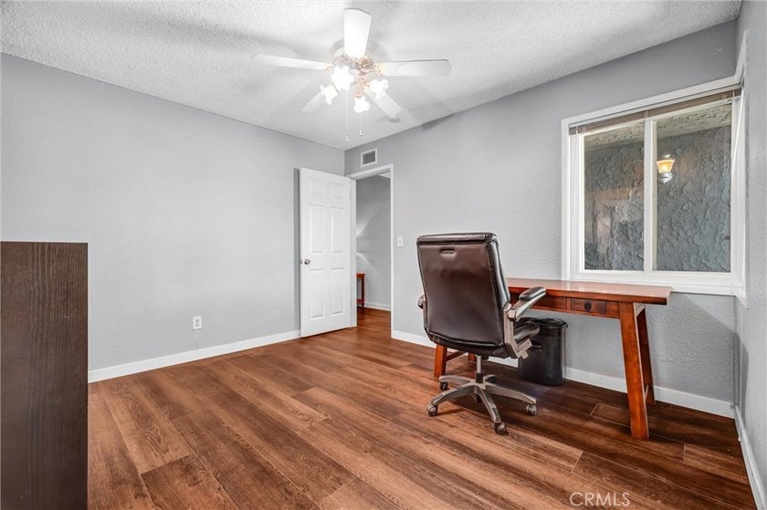 Imagine coming home to a property that offers the perfect blend - photo 23