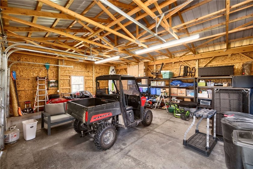 Quintessential country lake living awaits! Breathtaking Lake - photo 43