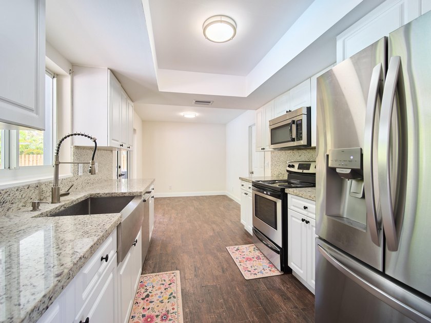 304 Cir W - photo 11
