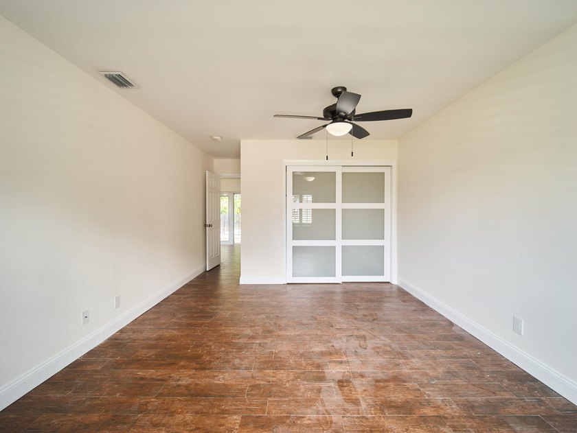 304 Cir W - photo 21