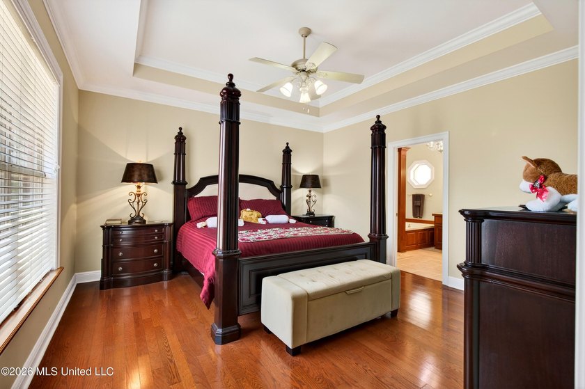 Located in the desirable Robinwood Village neighborhood in - photo 20