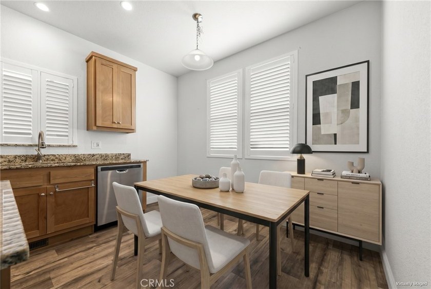 Welcome to this beautifully maintained 2022 Champion Homes - photo 7