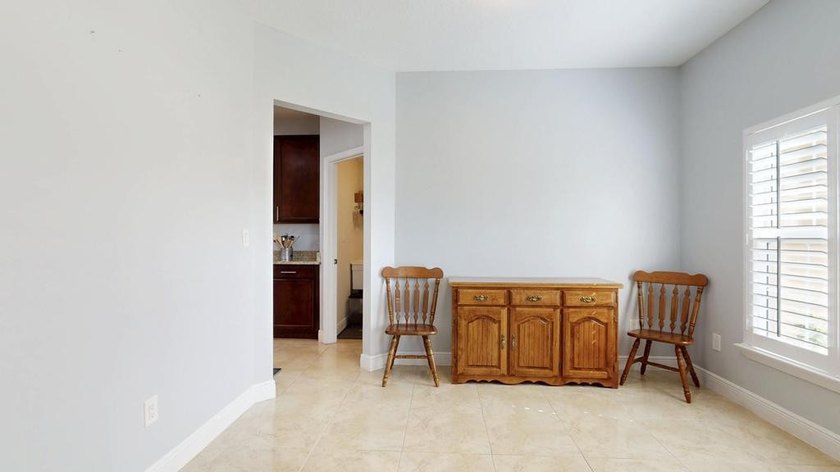 Welcome to this spacious single-story home in Port St. Lucie - photo 13