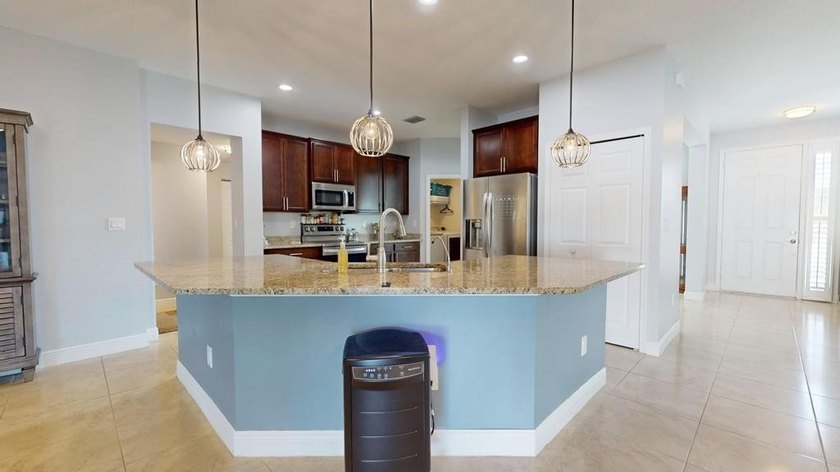 Welcome to this spacious single-story home in Port St. Lucie - photo 15