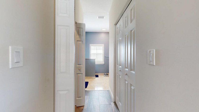 Welcome to this spacious single-story home in Port St. Lucie - photo 27