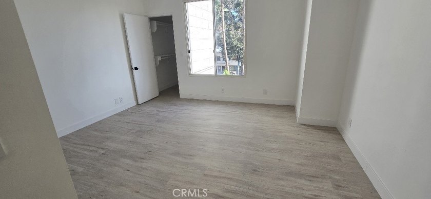 Experience the ultimate beachfront lifestyle in this beautifully - photo 20