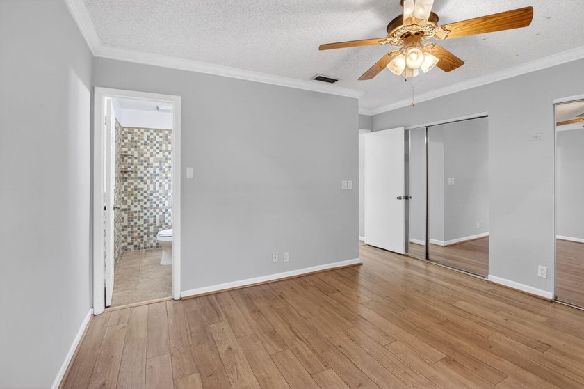 Come see this large 3 bedroom, 2 bathroom home with attached - photo 38