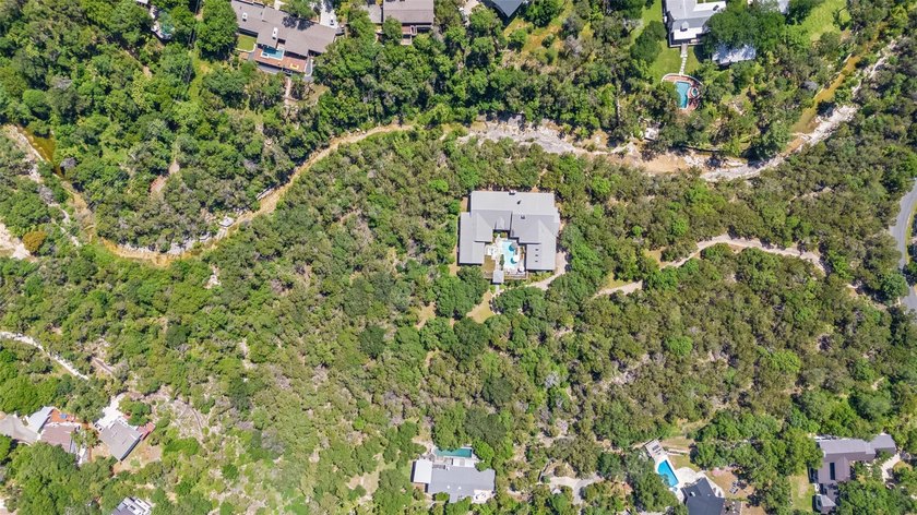 Nearly 10 private acres in Westlake with sweeping downtown - photo 9