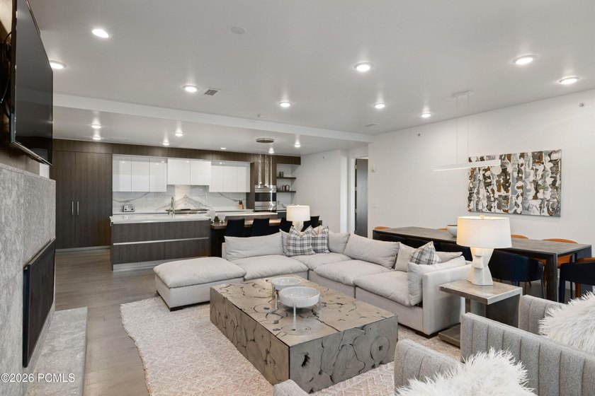 Perched on Apex Residences' coveted Overlook Level, this - photo 24