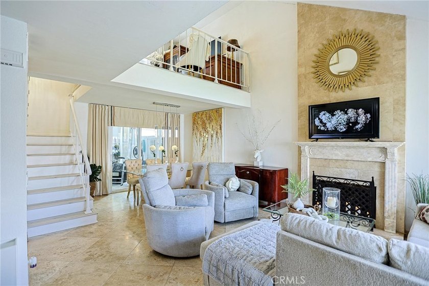 Welcome to 309 Burlington Common, a hidden gem nestled within a - photo 7